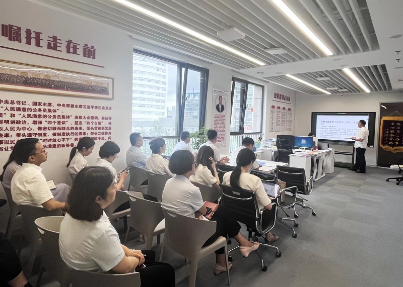市行政审批局举办第二期“法务小秘书”专题培训暨法律服务团队惠企宣讲活动 助力市场主体登记注册代理服务提质增效
